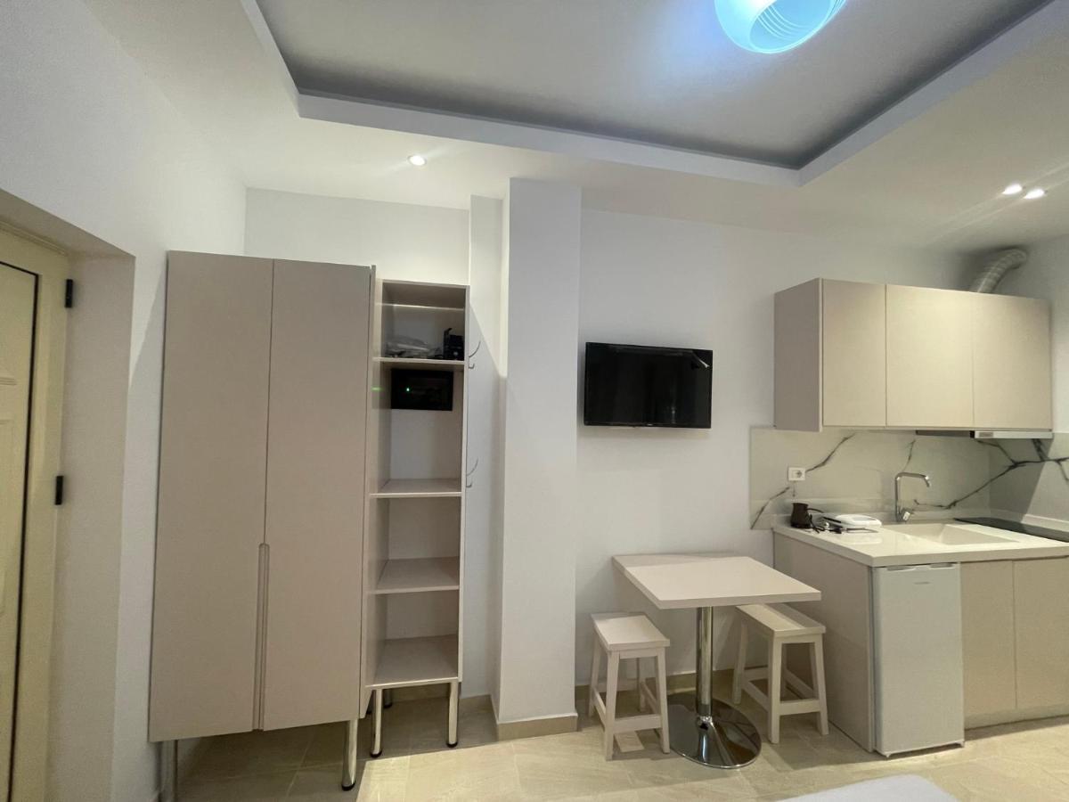 John'S Holiday Home Vlore Exterior photo