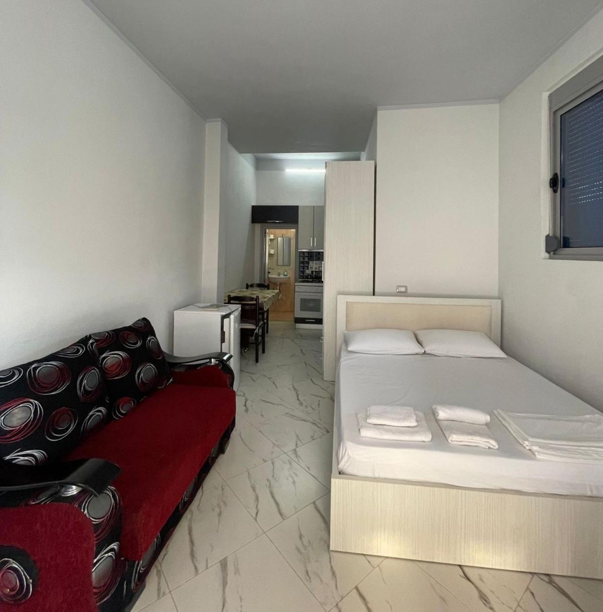 John'S Holiday Home Vlore Exterior photo